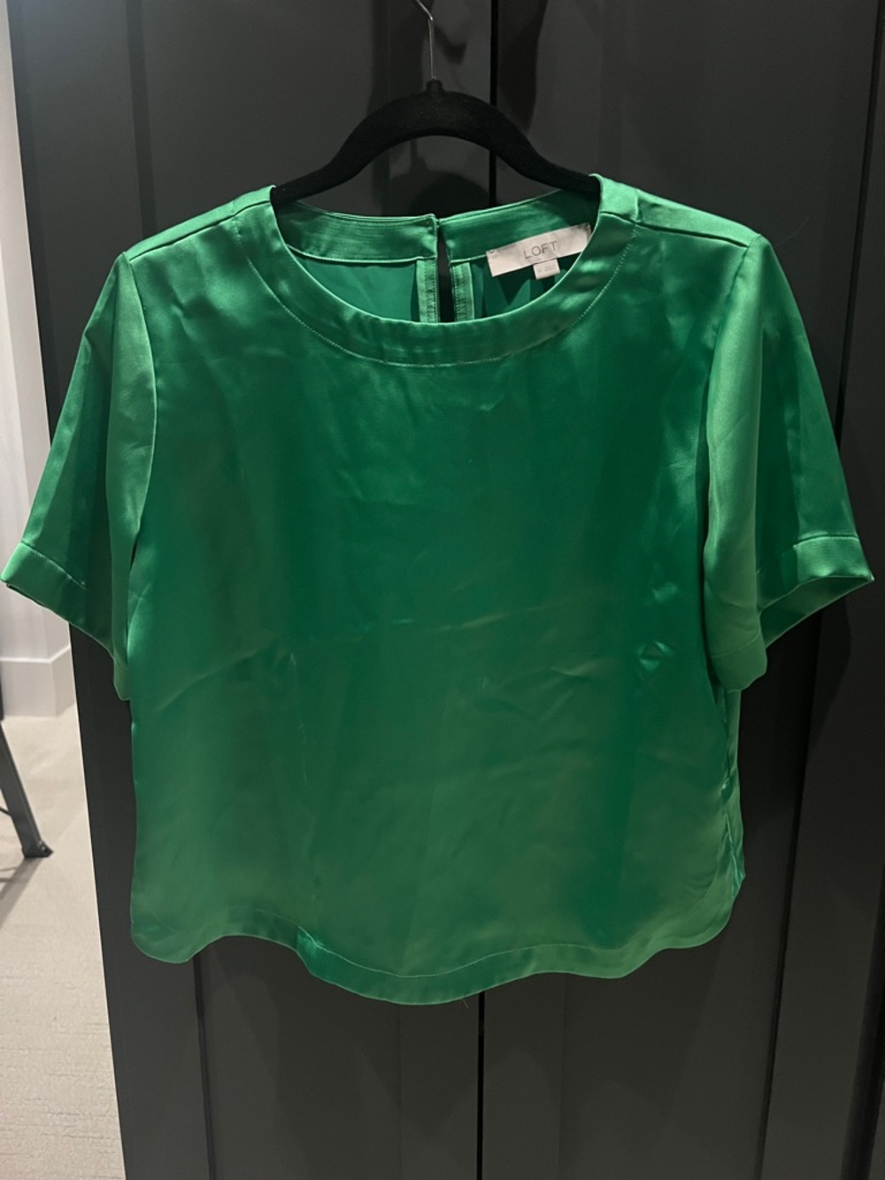 LOFT Bright Green Satin Short Sleeve Blouse